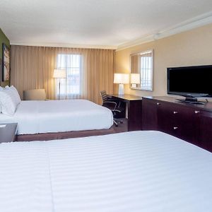 Queen Room Two Queen Beds